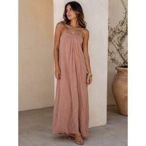 Helena Quinn | Sleeveless Wrap Dress